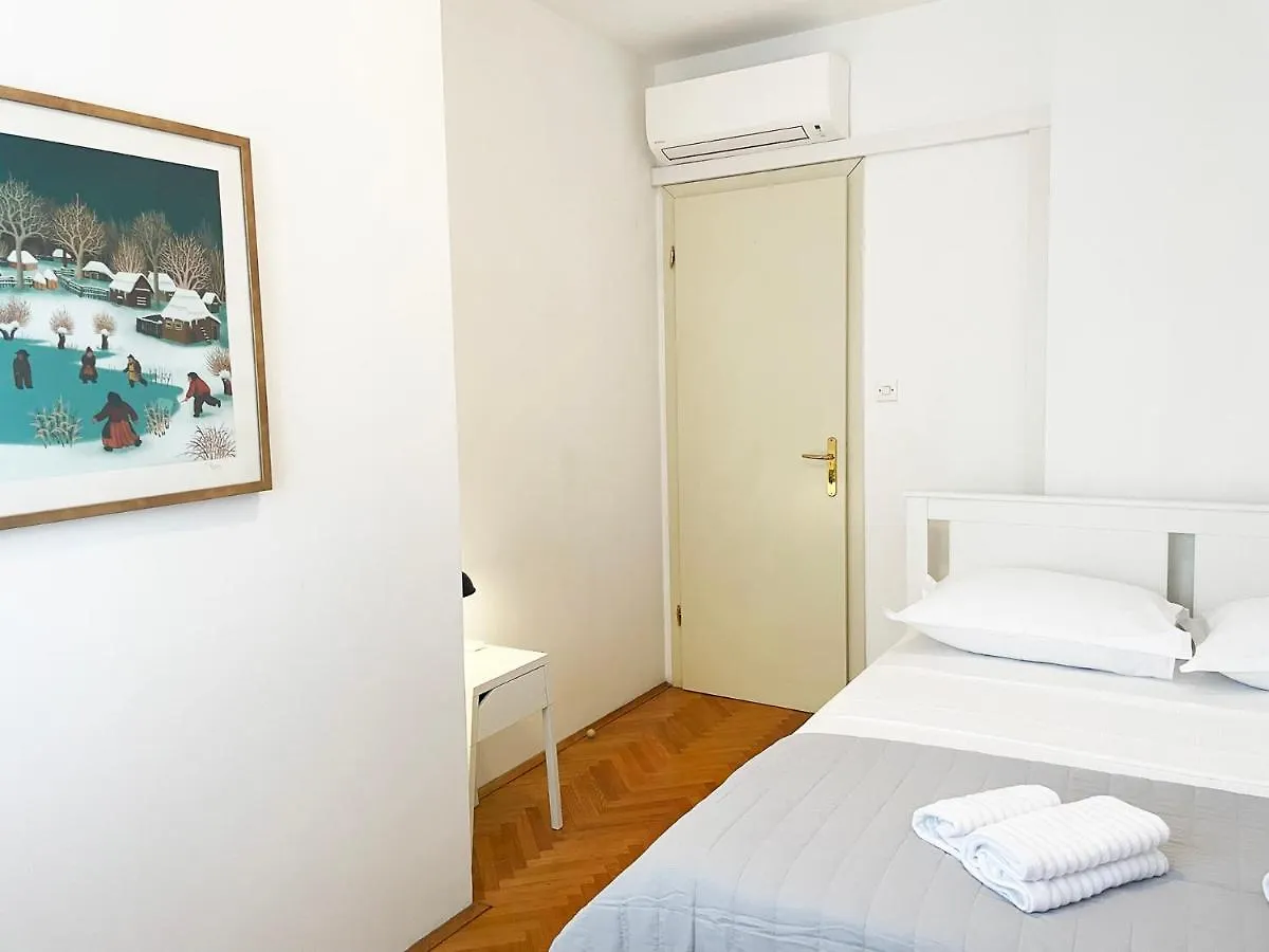 Apartment Edi, Spacious With Sauna And Balcony Split 0*,
