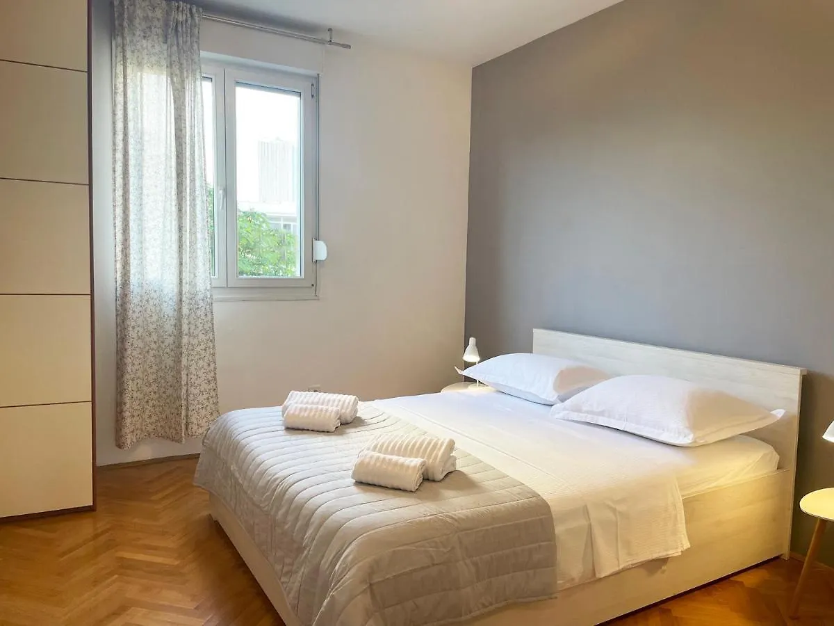 Apartment Edi, Spacious With Sauna And Balcony Split Croatia