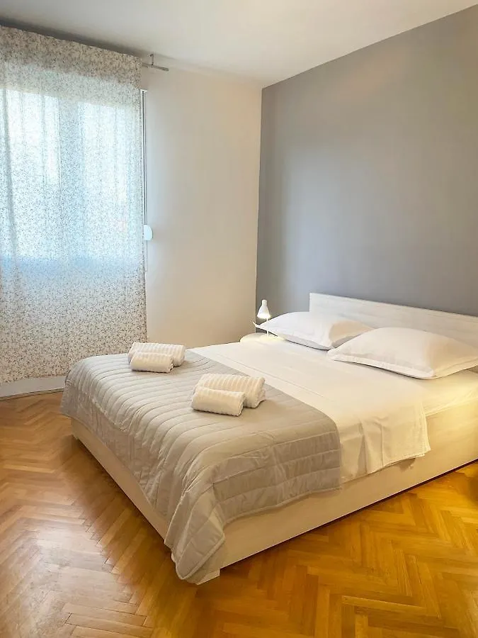 Apartment Edi, Spacious With Sauna And Balcony Split Croatia